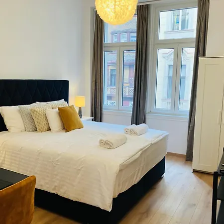 Starlight Apartament *